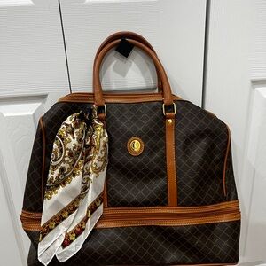 Auth Rioni Signature Duffel Dome GENEVA Traveler Bag STA-20051 Extra Compartment